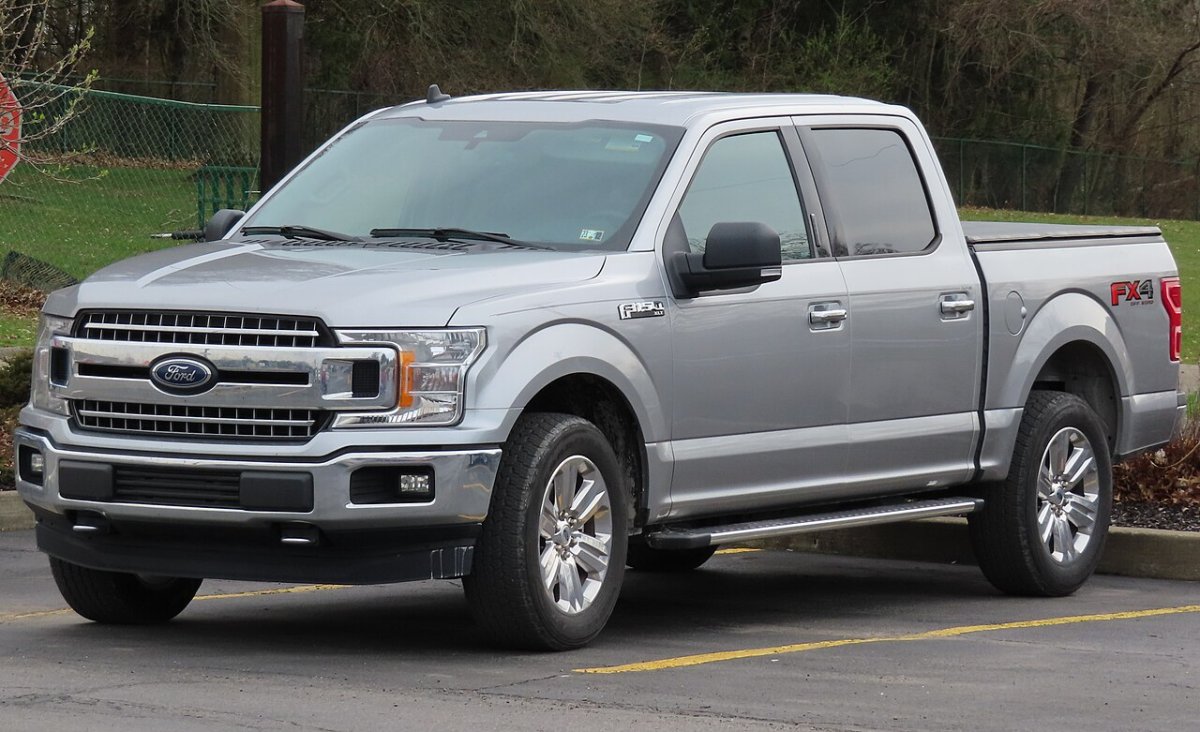 Ford F-150 photo